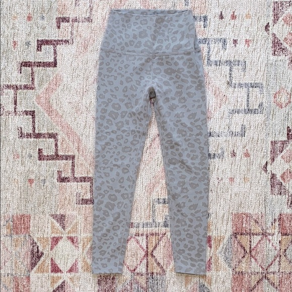 Beyond Yoga Pants - SOLD❌❌❌Beyond Yoga Jacquard Leopard High Rise Legging